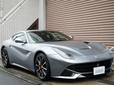 FERRARI F12 - 1