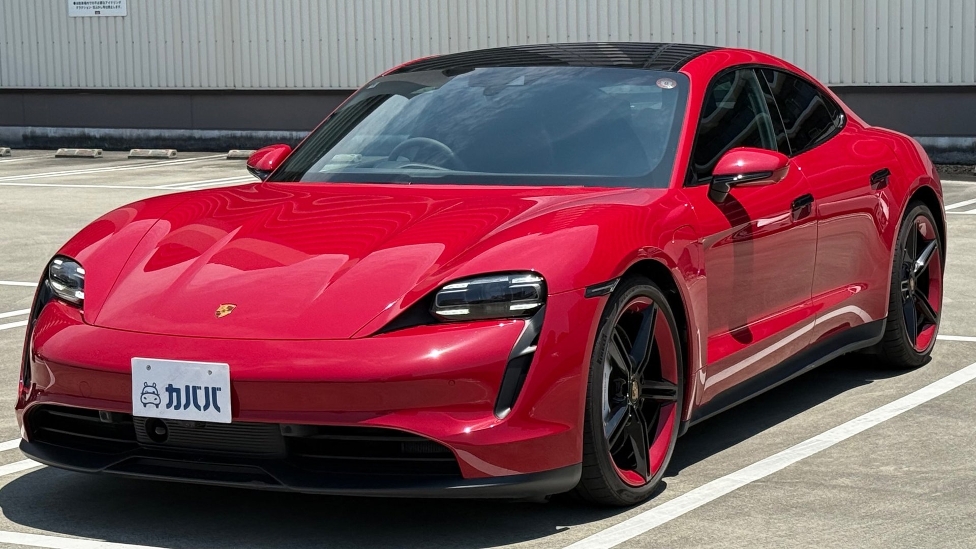 PORSCHE TAYCAN - View 1