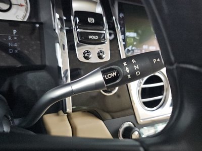 ROLLS-ROYCE WRAITH - 9