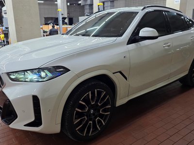 BMW X6 - 1