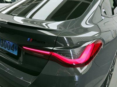 BMW I4 - 10