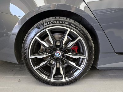 BMW I4 - 6