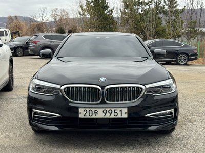 BMW 5 SERIES - 2