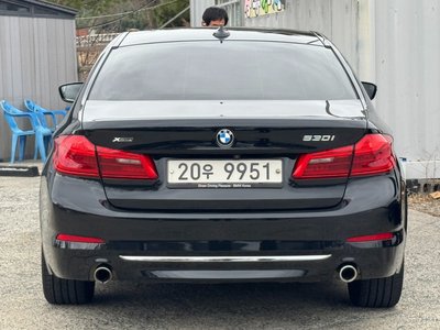 BMW 5 SERIES - 4