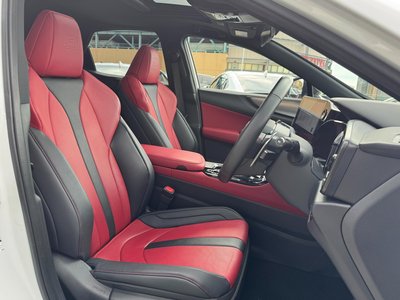 2023 Lexus NX — миниатюра 42