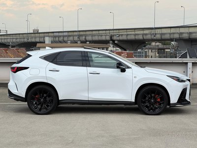 2023 Lexus NX — миниатюра 17