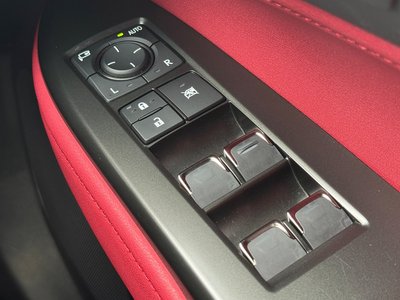 2023 Lexus NX — миниатюра 44