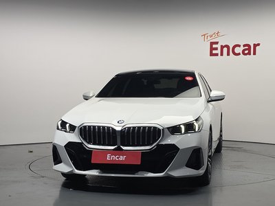 BMW 5 SERIES - 2