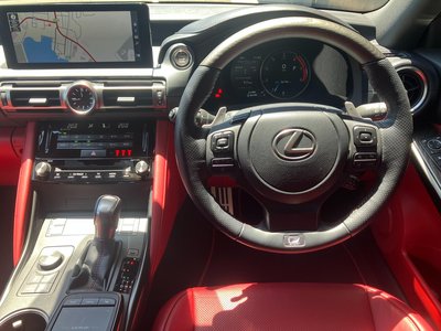 LEXUS IS - 7