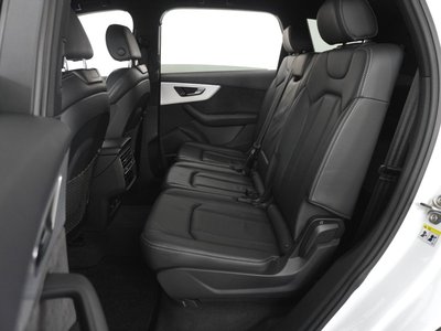 AUDI Q7 - 9