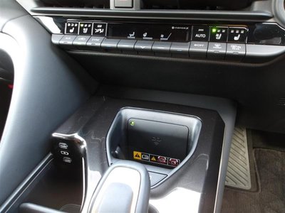 TOYOTA CROWN SPORT - 10