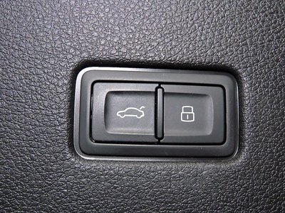 صورة مصغرة 15 لـ 2021 AUDI Q8
