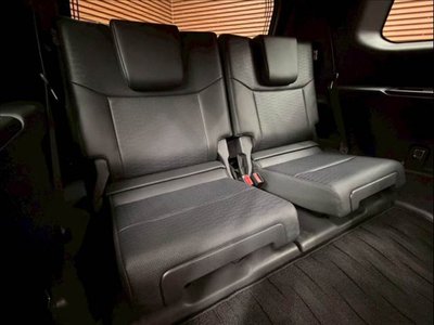 TOYOTA LAND CRUISER 250 - 10