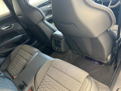 2022 AUDI RS E-TRON GT 缩略图 32