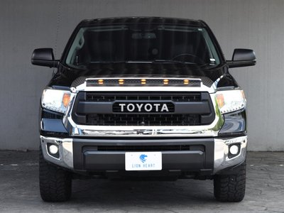 TOYOTA TUNDRA - 3