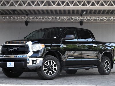 TOYOTA TUNDRA - 5