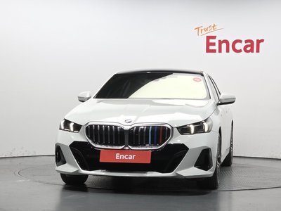 BMW 5 SERIES - 2