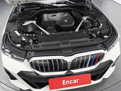 BMW 5 SERIES - 7