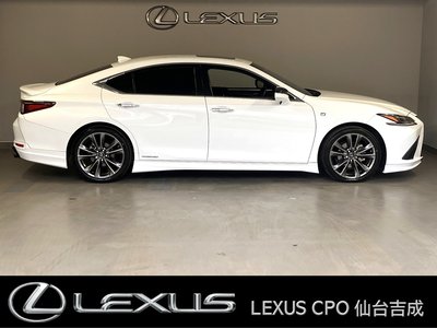 LEXUS ES - 8