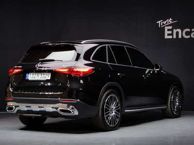 MERCEDES-BENZ GLC - 3