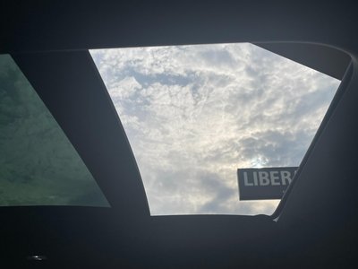 2023 LAND Rover DEFENDER thumbnail 33