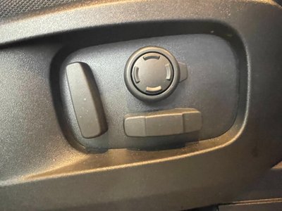 2023 LAND Rover DEFENDER thumbnail 41
