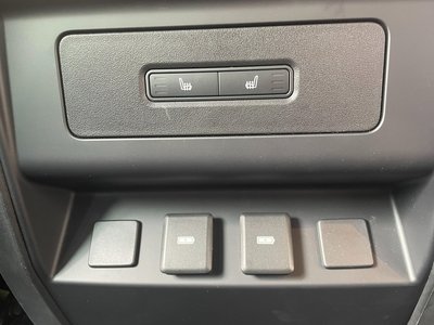 2023 LAND Rover DEFENDER thumbnail 49