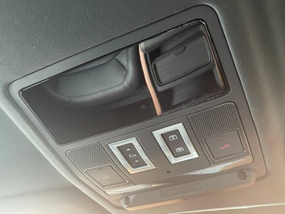 2023 LAND Rover DEFENDER thumbnail 32
