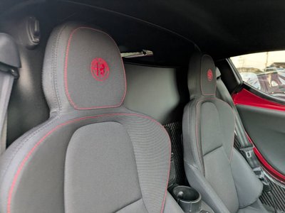 صورة مصغرة 22 لـ 2018 ALFA Romeo 4C