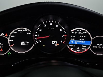 PORSCHE PANAMERA - 8