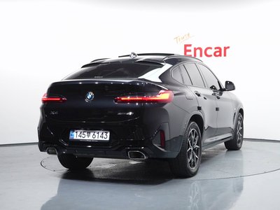 صورة 4 لـ 2024 BMW X4