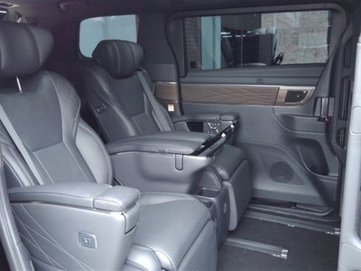 2024 Toyota ALPHARD — миниатюра 29