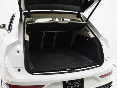 BENTLEY BENTAYGA - 7