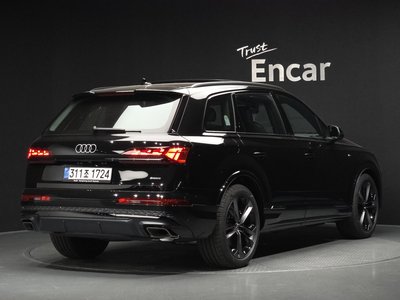 2026 AUDI Q7 — фото 3