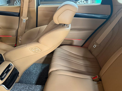 صورة مصغرة 14 لـ 2025 Genesis G80 (RG3)
