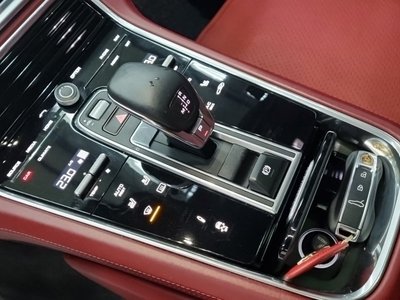 2018 Porsche PANAMERA 缩略图 13
