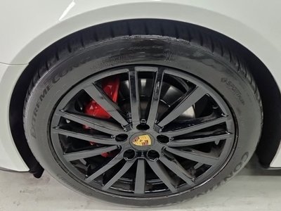 2018 Porsche PANAMERA 缩略图 18