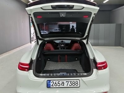 2018 Porsche PANAMERA 缩略图 16