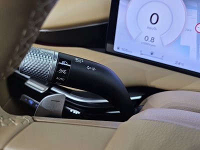 2024 Genesis G80 (RG3) thumbnail 29