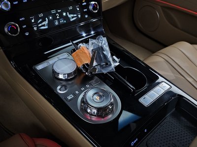 2024 Genesis G80 (RG3) thumbnail 12