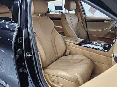 2024 Genesis G80 (RG3) thumbnail 16