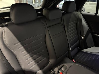 MERCEDES-BENZ C-CLASS - 8