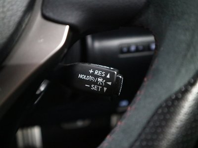 2025 Lexus RC — миниатюра 37