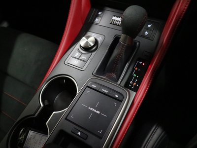 2025 Lexus RC — миниатюра 29
