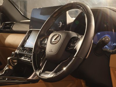 2024 Lexus LX 缩略图 2