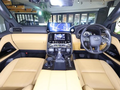 2024 Lexus LX 缩略图 18