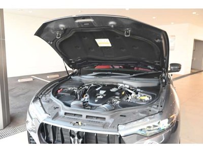 MASERATI LEVANTE - 10