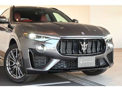 MASERATI LEVANTE - 9