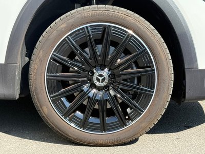 MERCEDES-BENZ GLB - 10