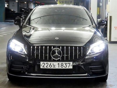 MERCEDES-BENZ C-CLASS - 4